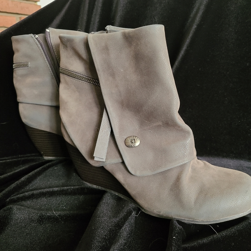 Grey/Cream cuffed bootie